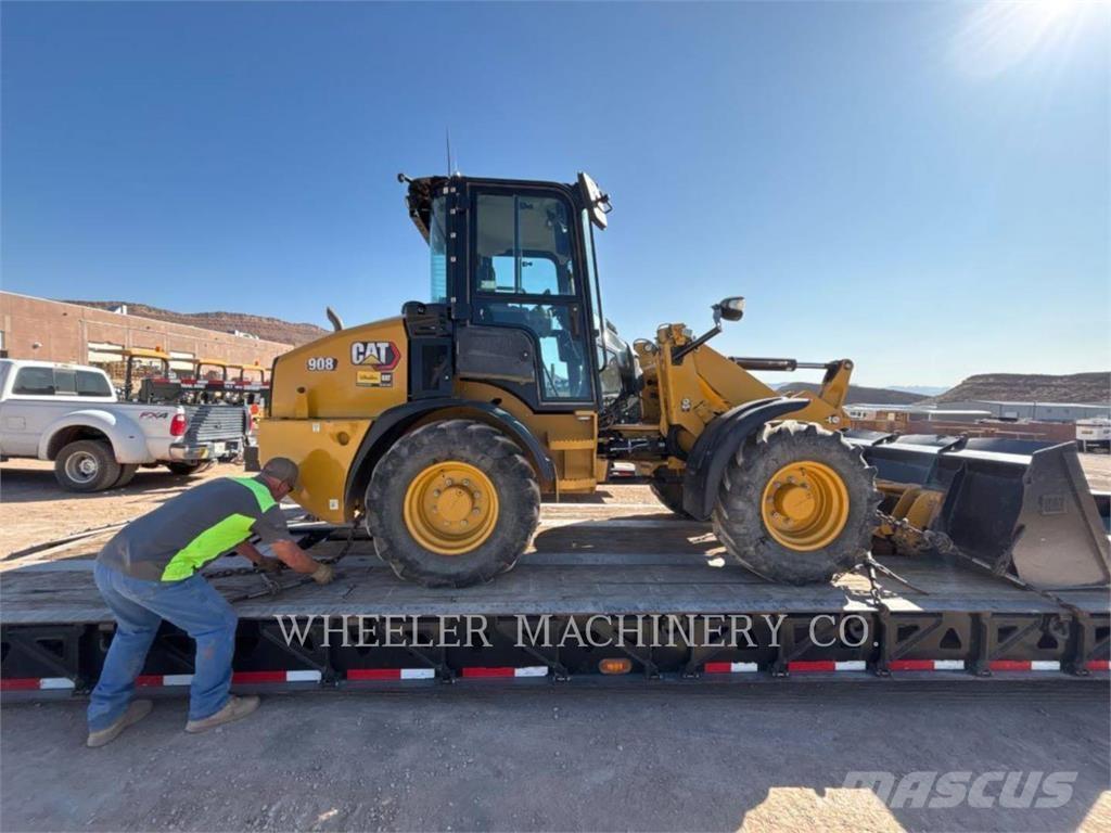 CAT 908 Kolesni nakladalci