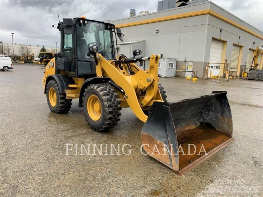 CAT 908-14 Kolesni nakladalci