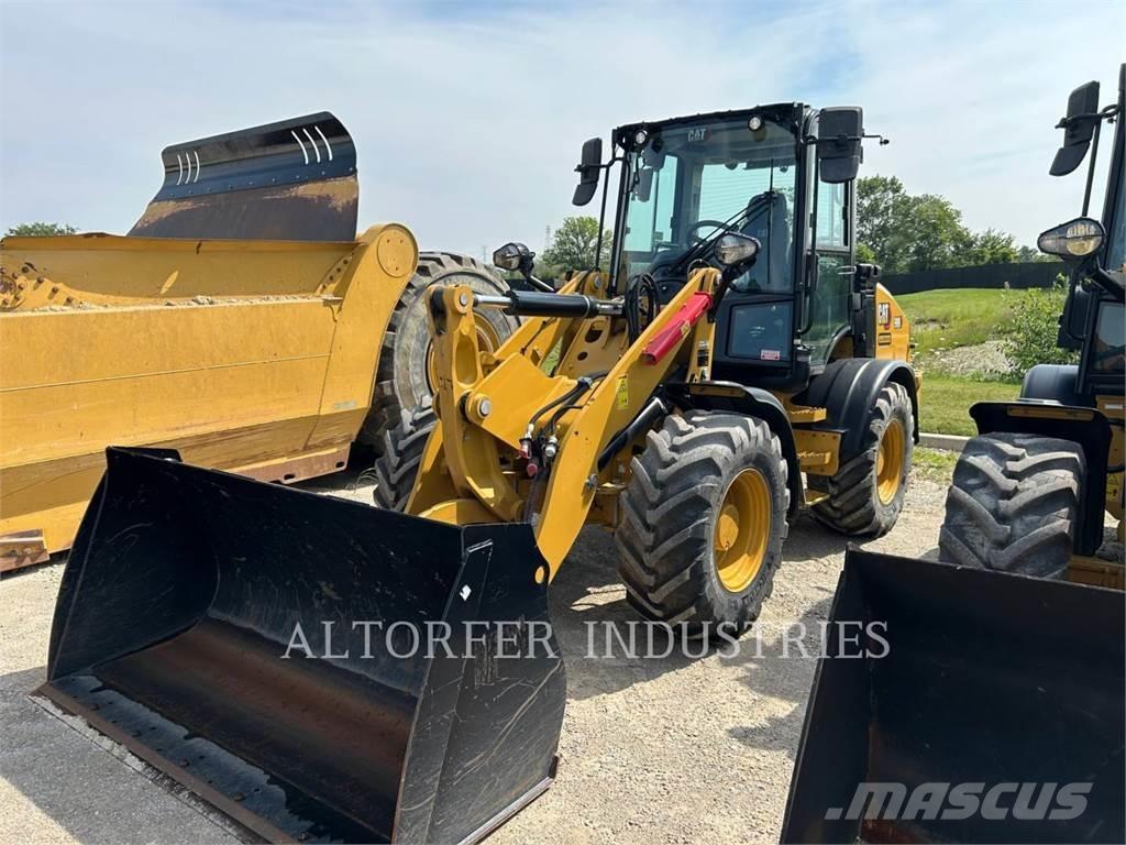 CAT 908-14 Kolesni nakladalci