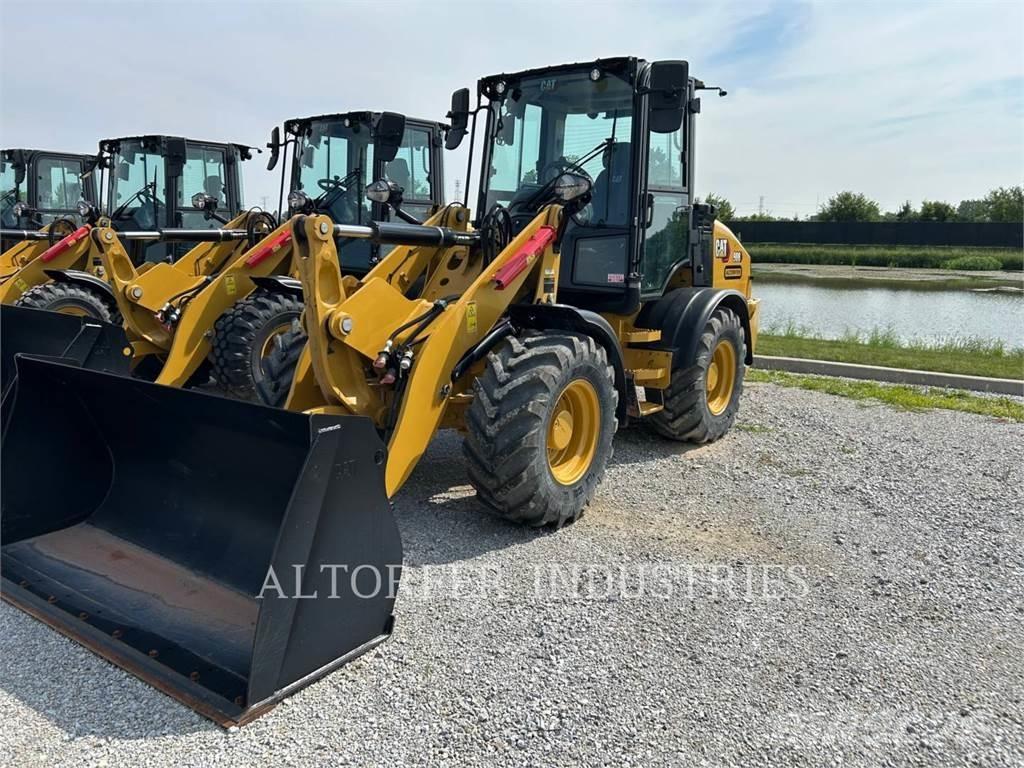 CAT 908-14 Kolesni nakladalci