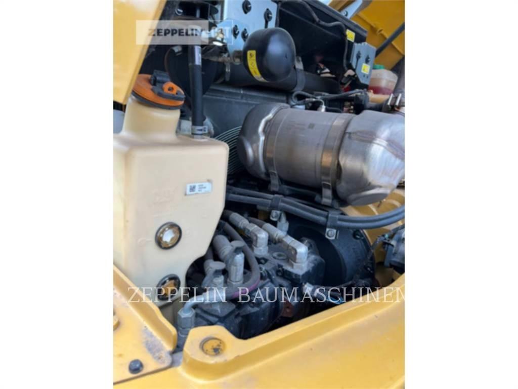 CAT 908-14 Kolesni nakladalci