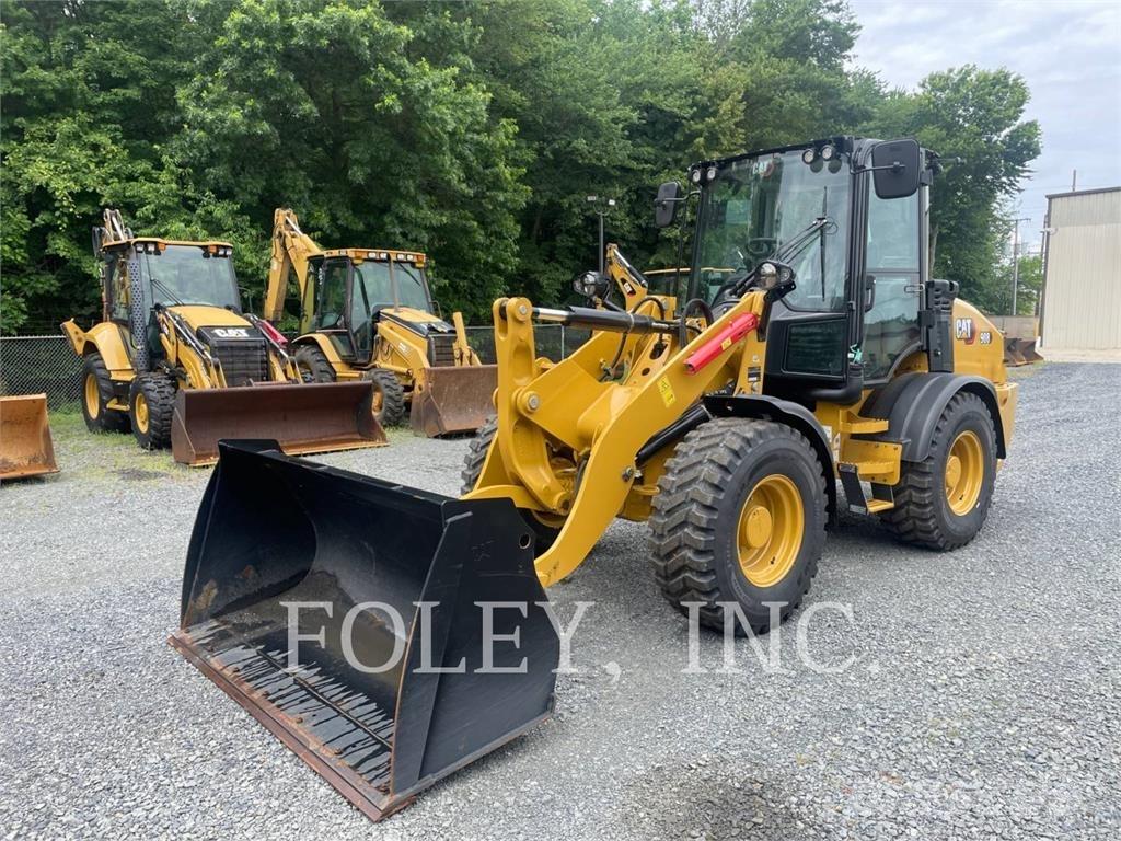 CAT 908-14 Kolesni nakladalci