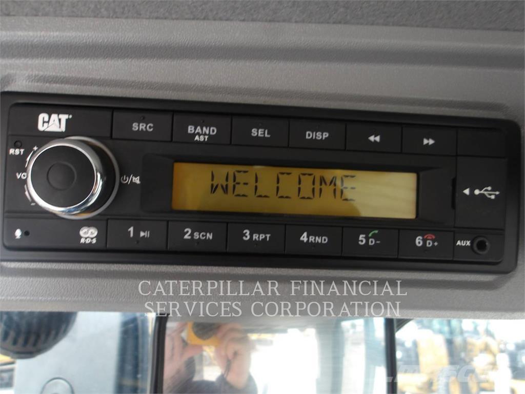 CAT 908-14 Kolesni nakladalci