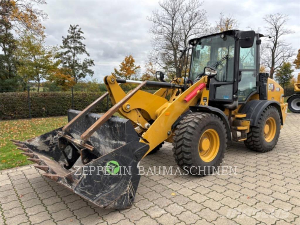 CAT 908-14 Kolesni nakladalci