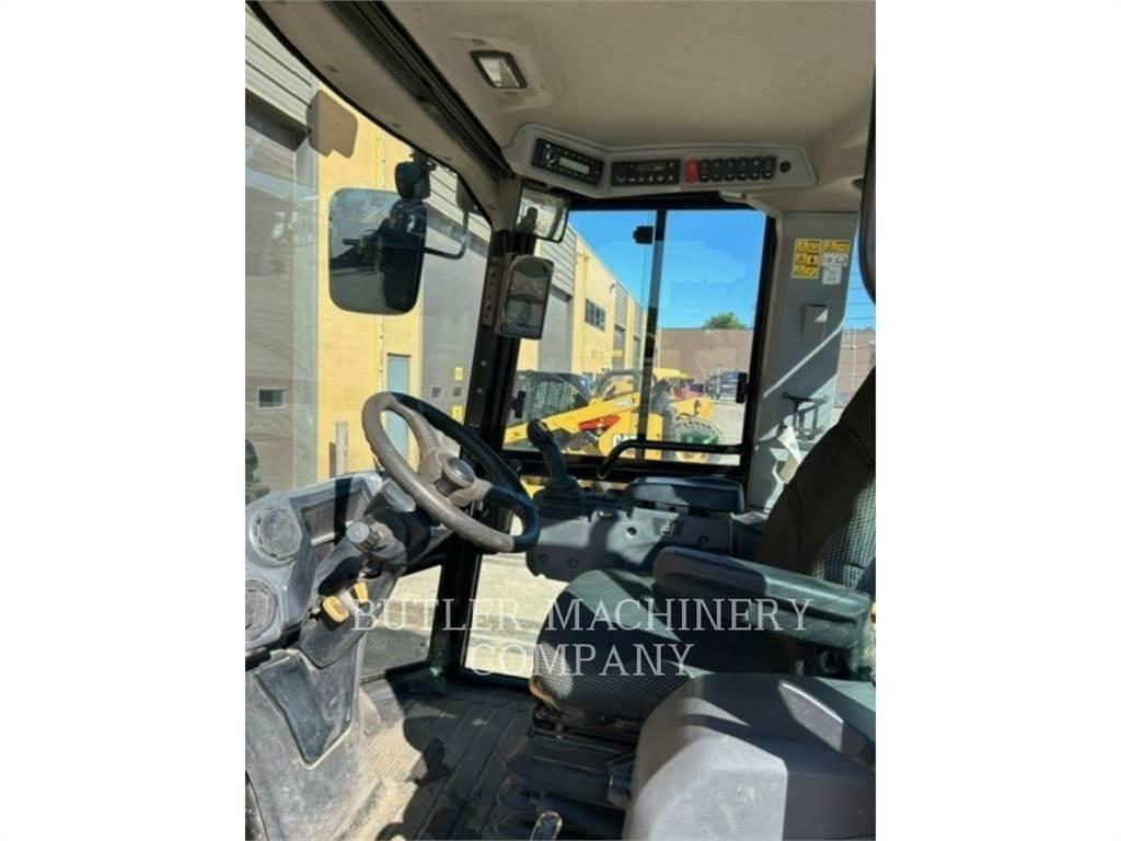 CAT 908-14SLSF Kolesni nakladalci