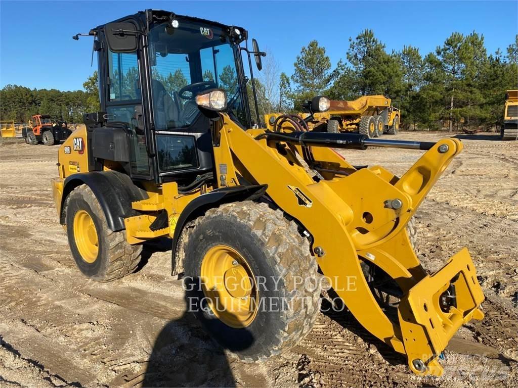CAT 90814 Kolesni nakladalci