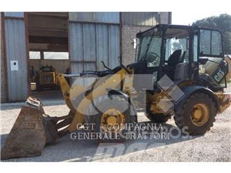 CAT 908H Kolesni nakladalci
