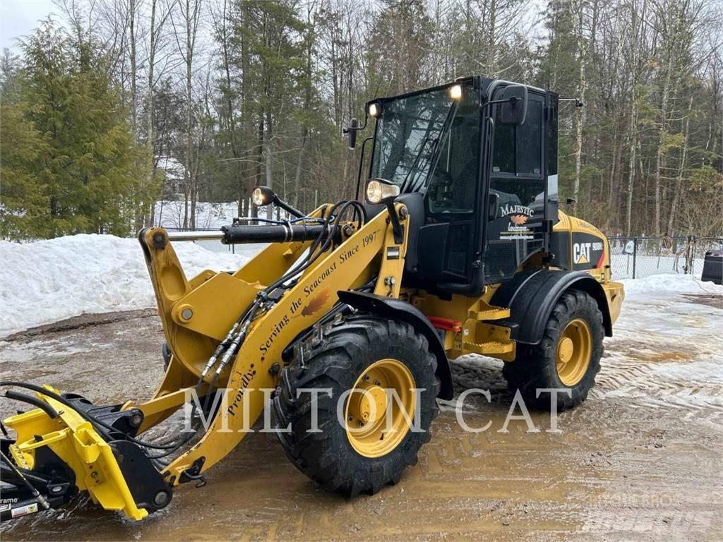 CAT 908H2 Kolesni nakladalci