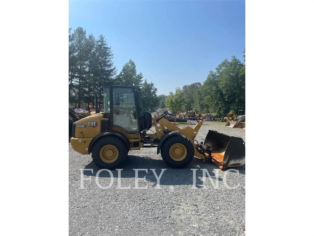 CAT 908M Kolesni nakladalci