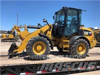 CAT 908M Kolesni nakladalci