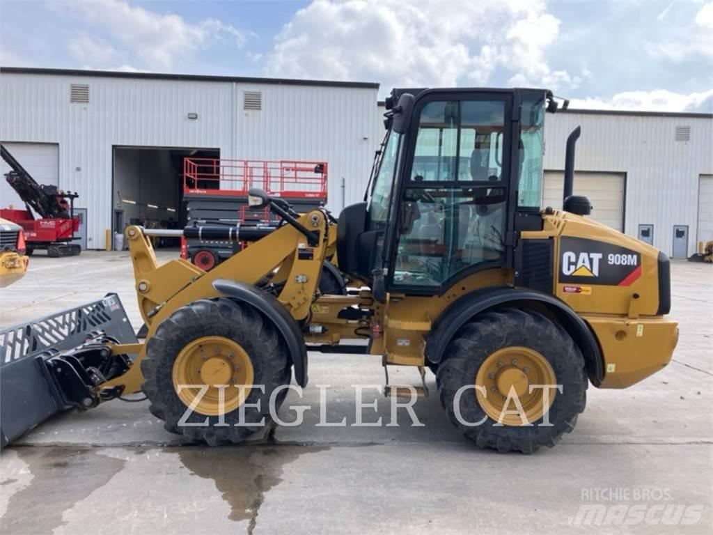 CAT 908M Kolesni nakladalci