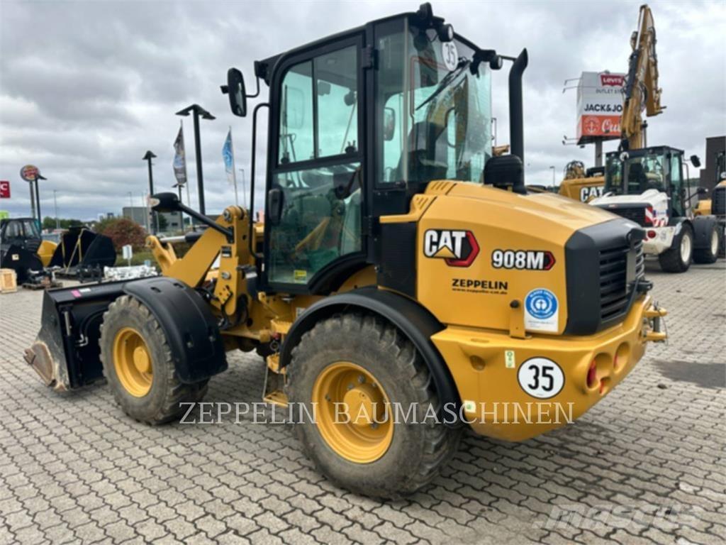 CAT 908M Kolesni nakladalci