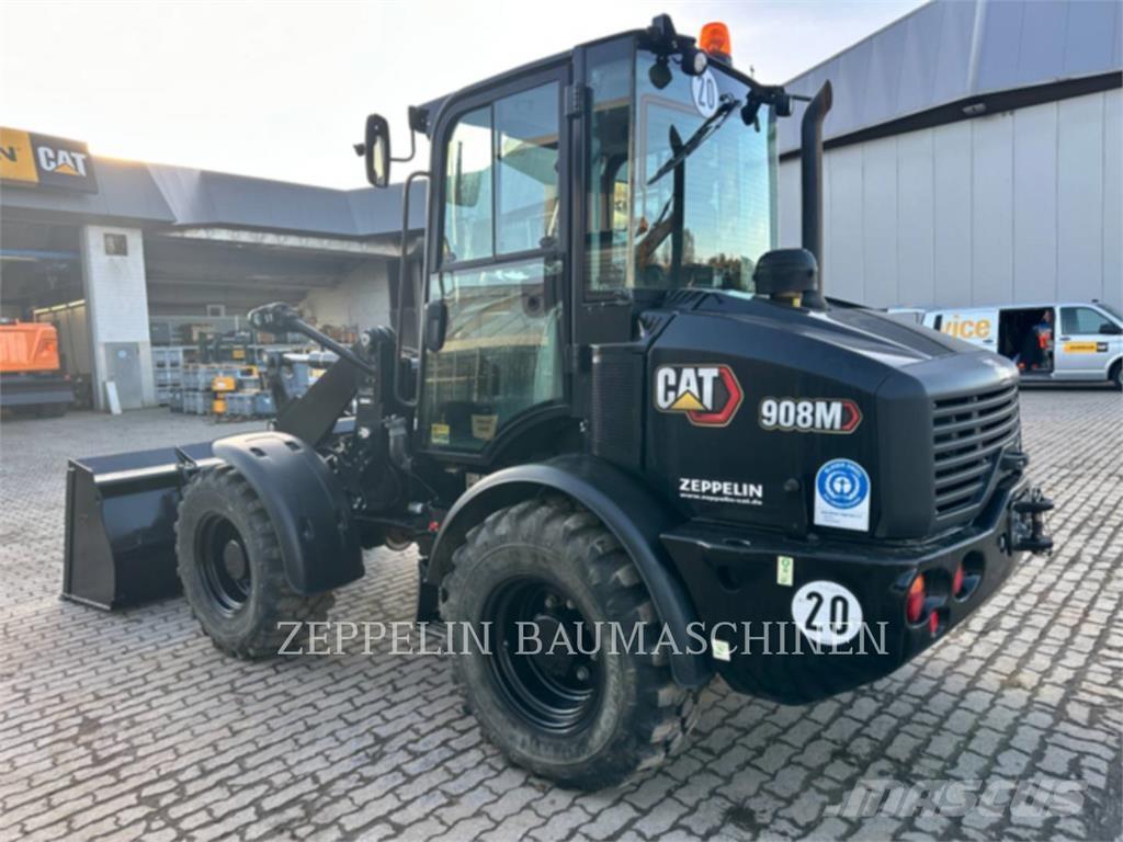 CAT 908M Kolesni nakladalci