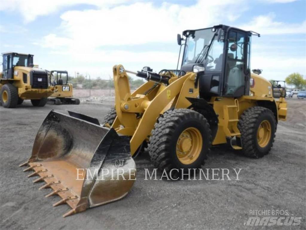CAT 910-14 Kolesni nakladalci