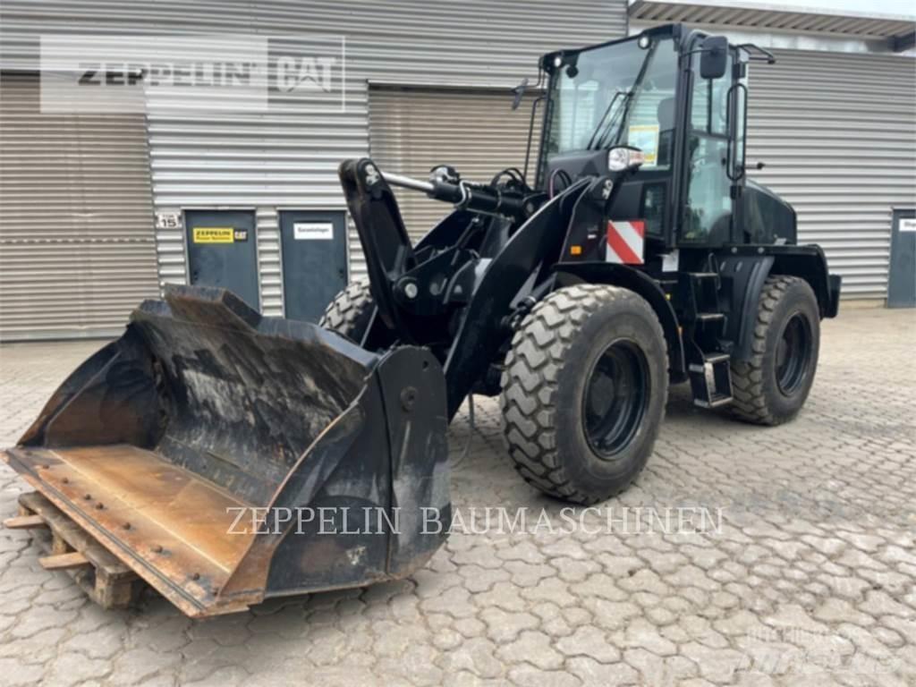 CAT 910-14A Kolesni nakladalci