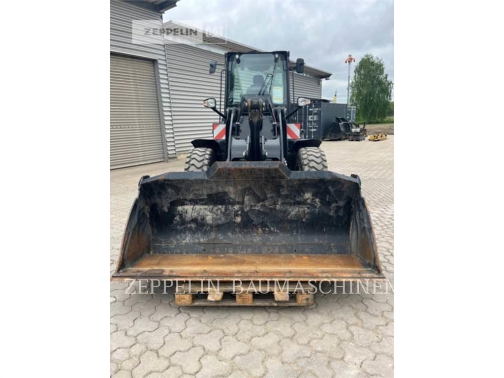 CAT 910-14A Kolesni nakladalci