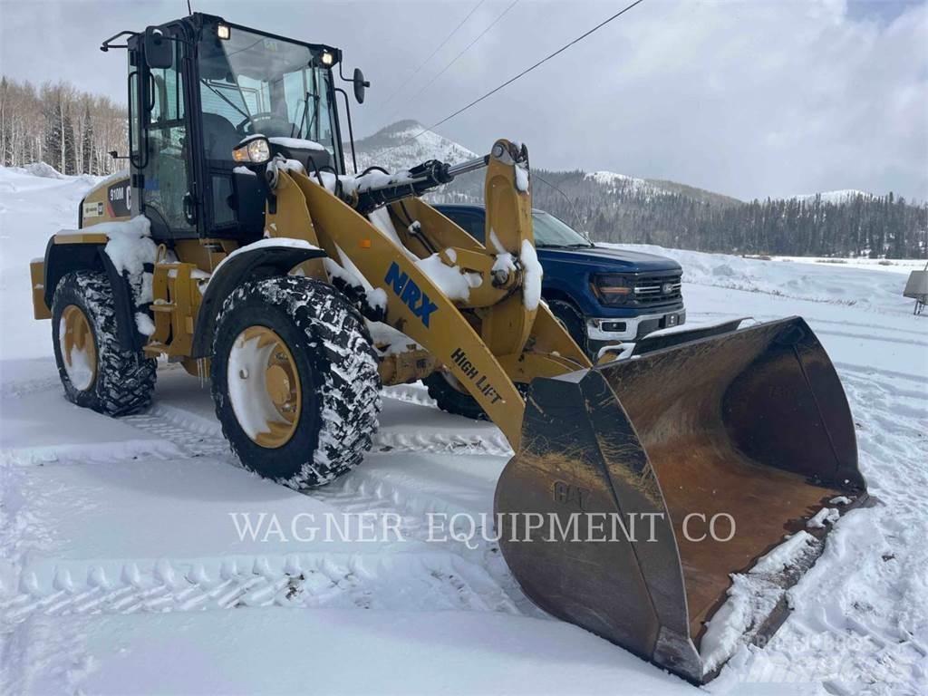 CAT 910M HL Kolesni nakladalci