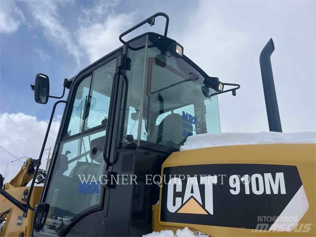 CAT 910M HL Kolesni nakladalci
