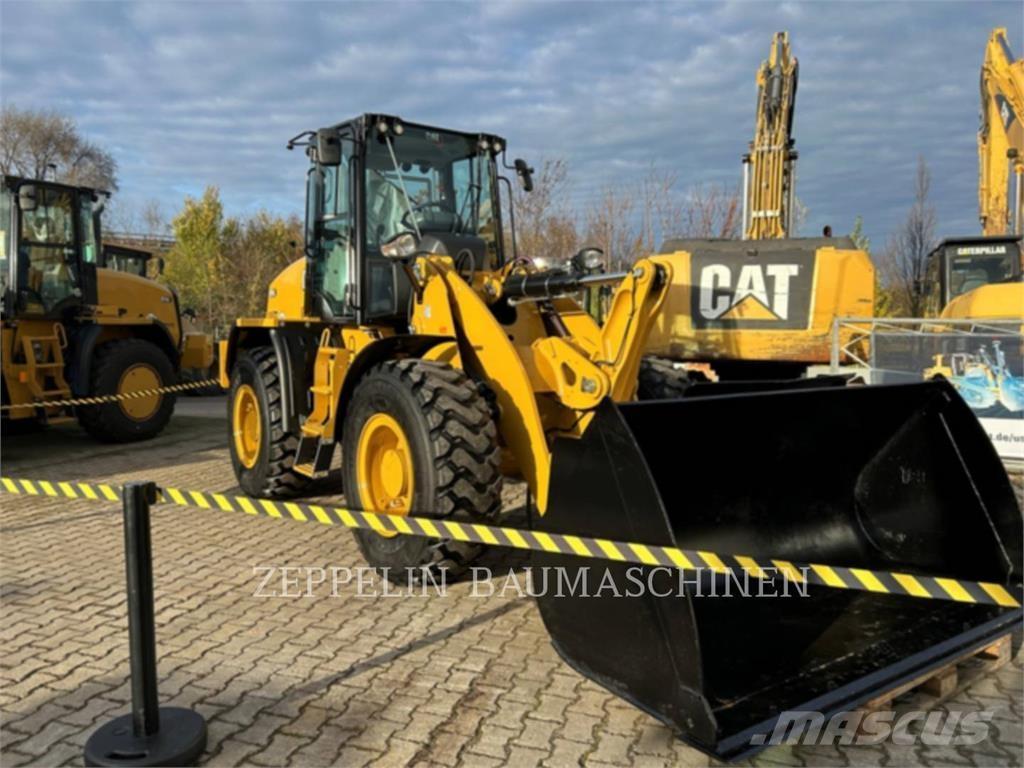 CAT 914-14A Kolesni nakladalci