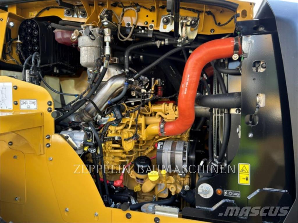 CAT 914-14A Kolesni nakladalci