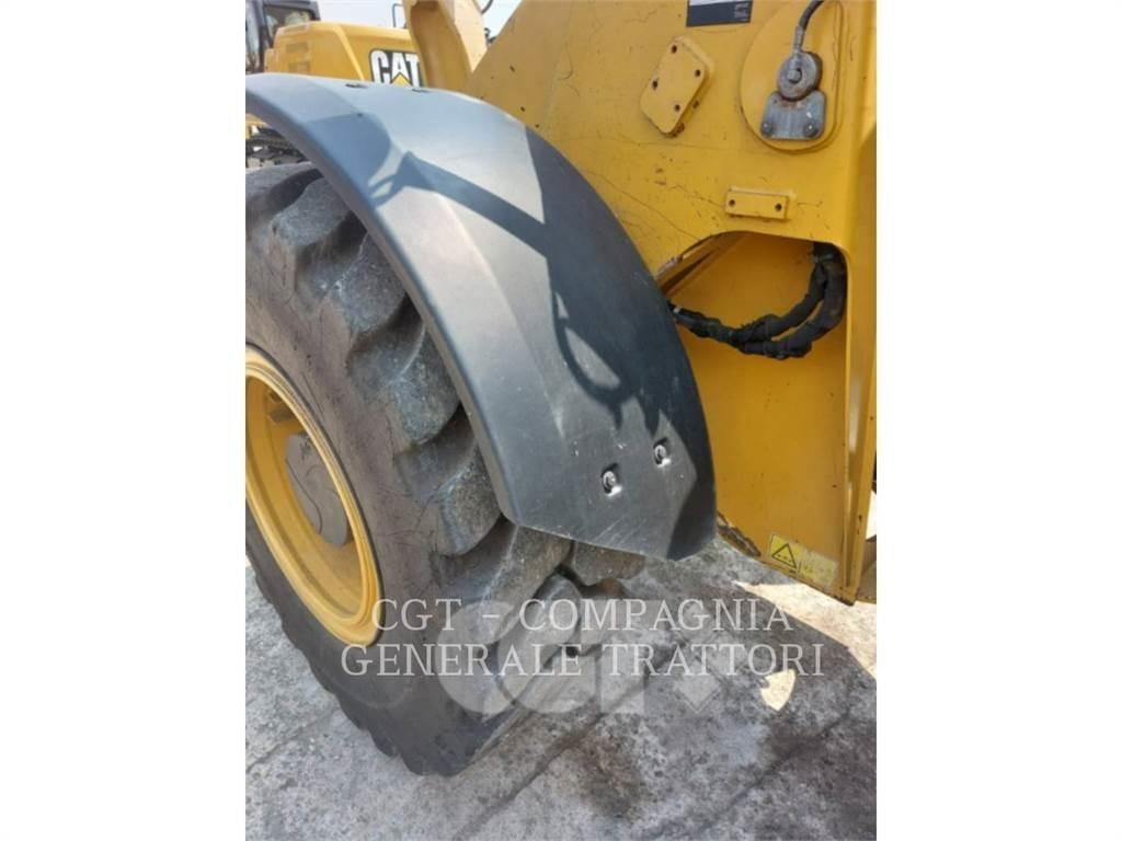 CAT 914K Kolesni nakladalci