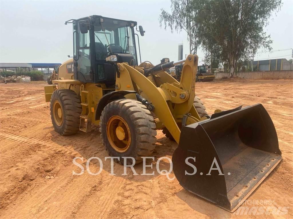 CAT 914K Kolesni nakladalci
