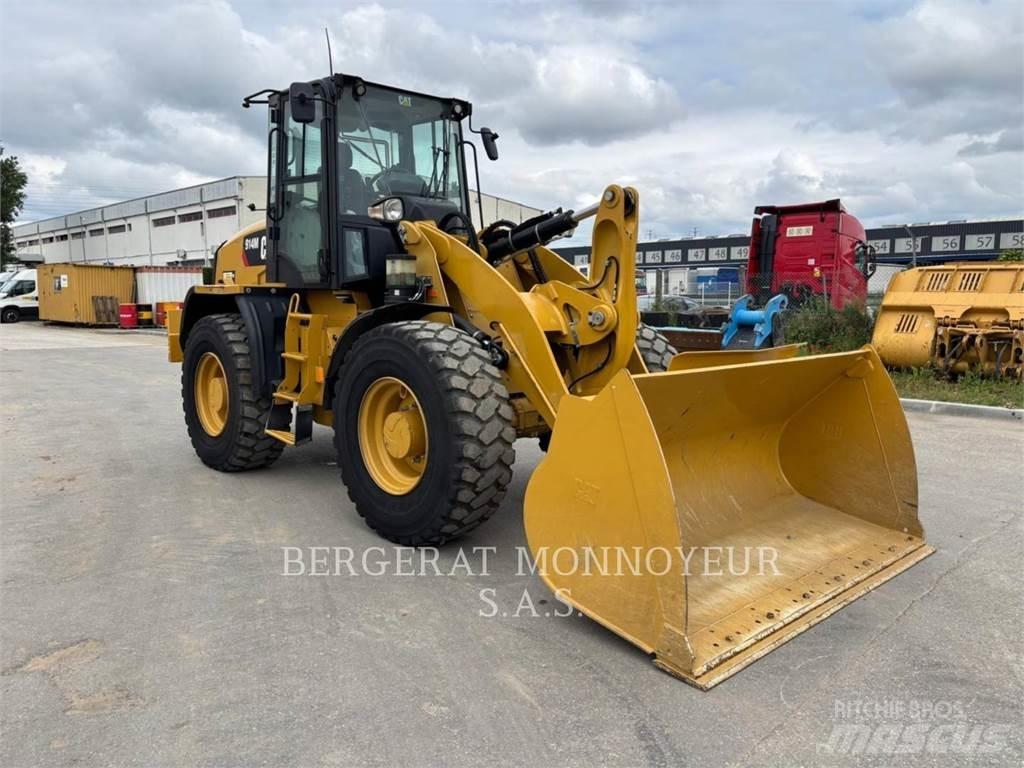 CAT 914M Kolesni nakladalci