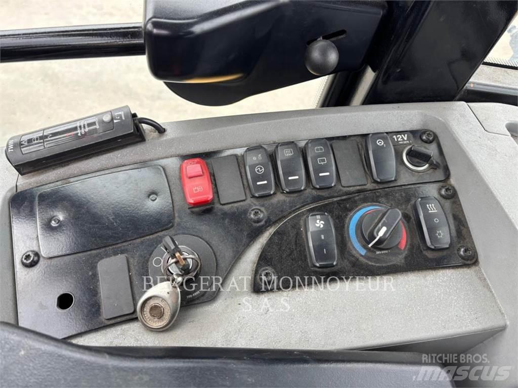 CAT 914M Kolesni nakladalci