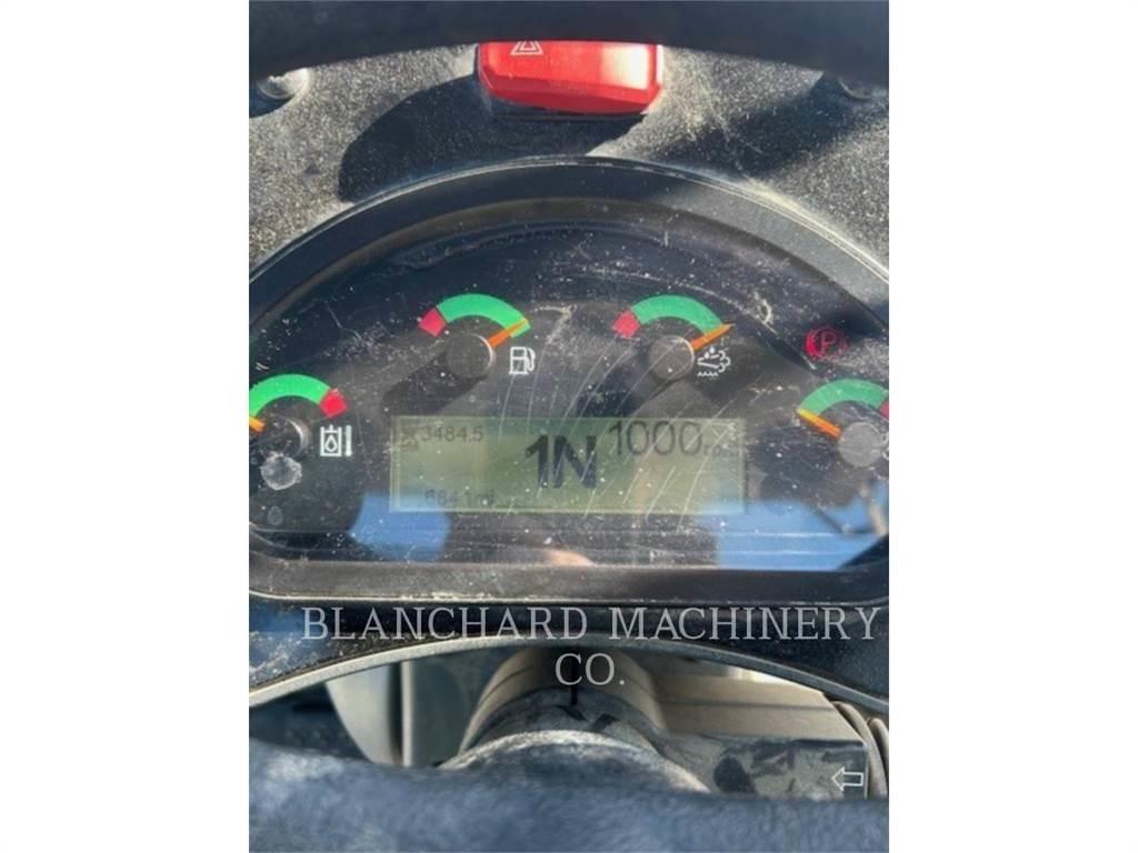 CAT 914M Kolesni nakladalci