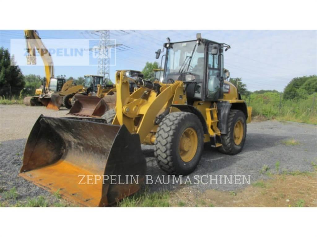 CAT 914M Kolesni nakladalci