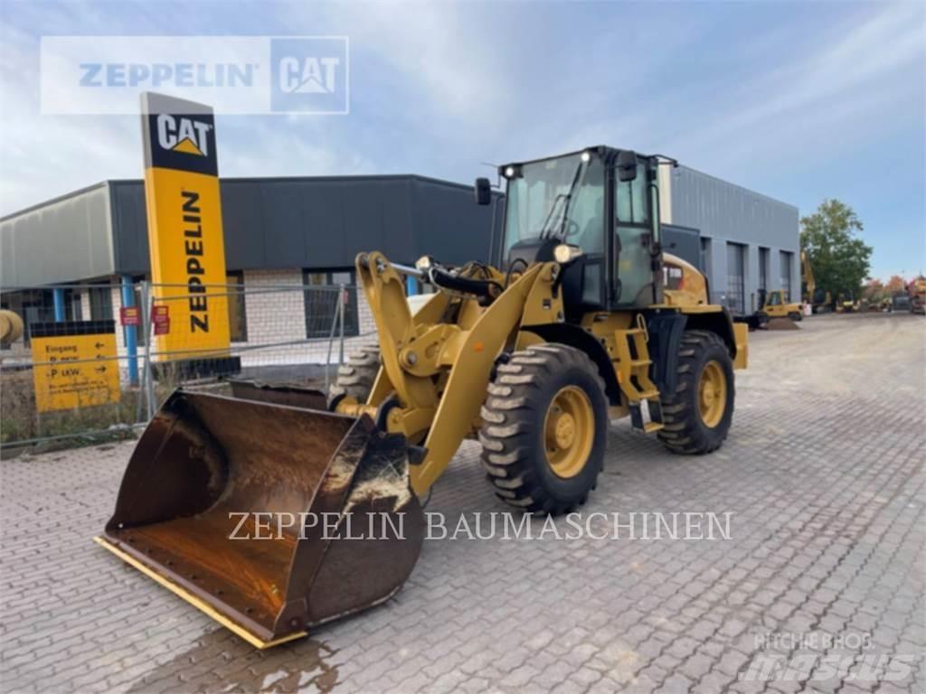 CAT 918M Kolesni nakladalci