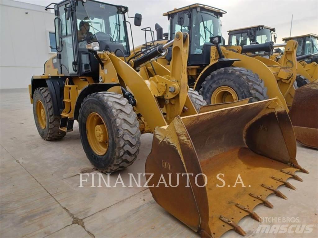 CAT 918M Kolesni nakladalci
