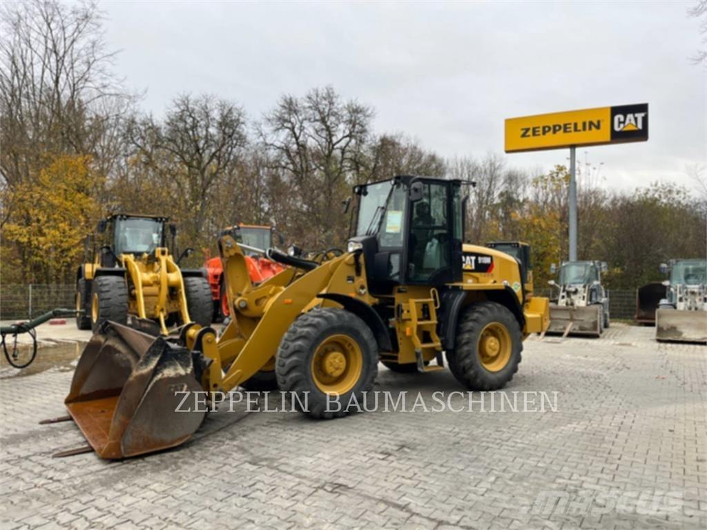 CAT 918M Kolesni nakladalci
