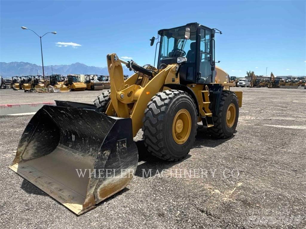 CAT 920 Kolesni nakladalci