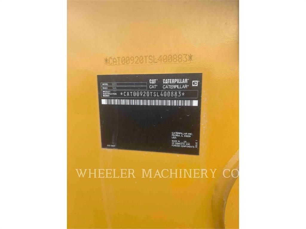 CAT 920 Kolesni nakladalci