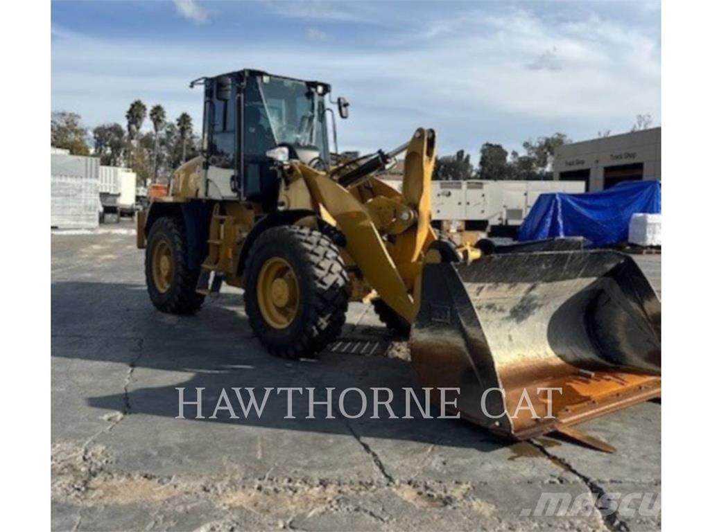 CAT 920 Kolesni nakladalci