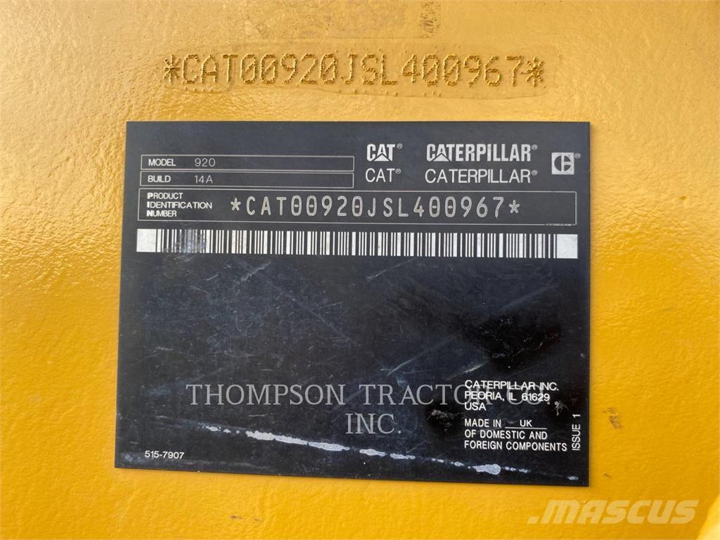 CAT 920 Kolesni nakladalci