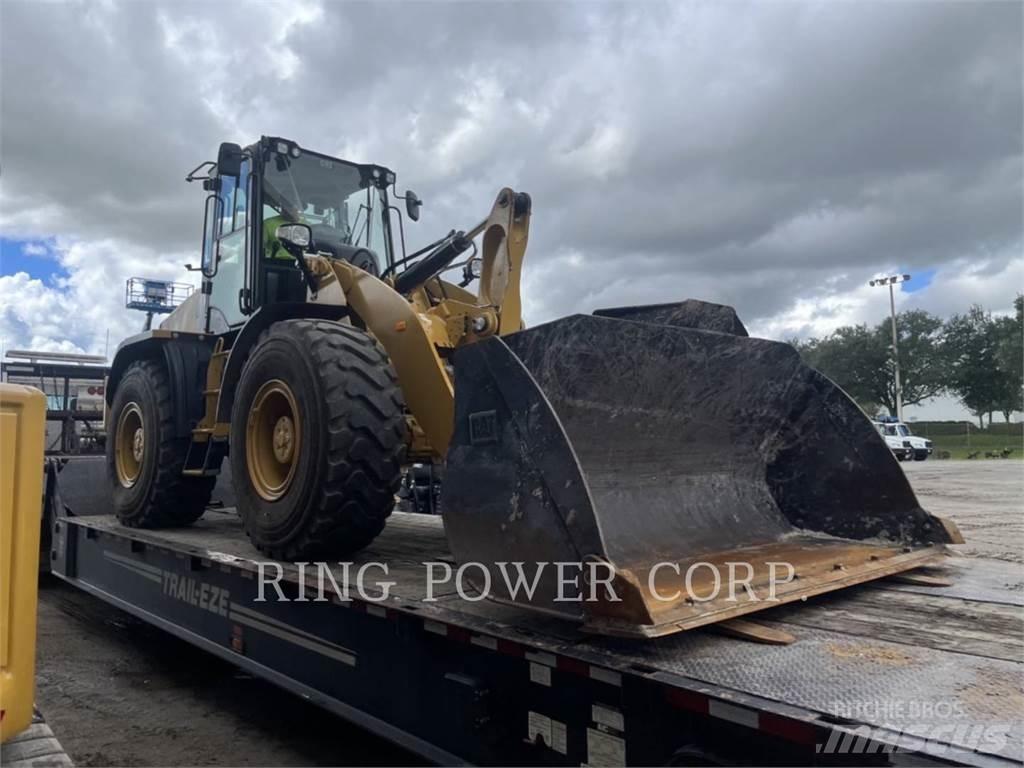 CAT 920FQC Kolesni nakladalci