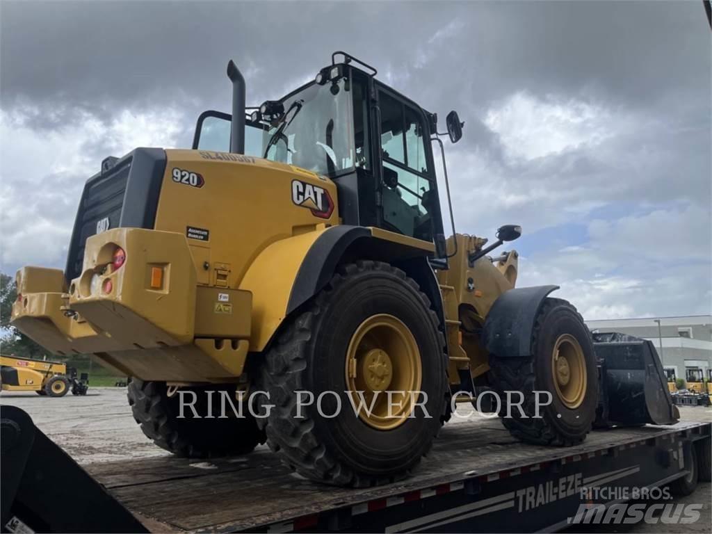 CAT 920FQC Kolesni nakladalci