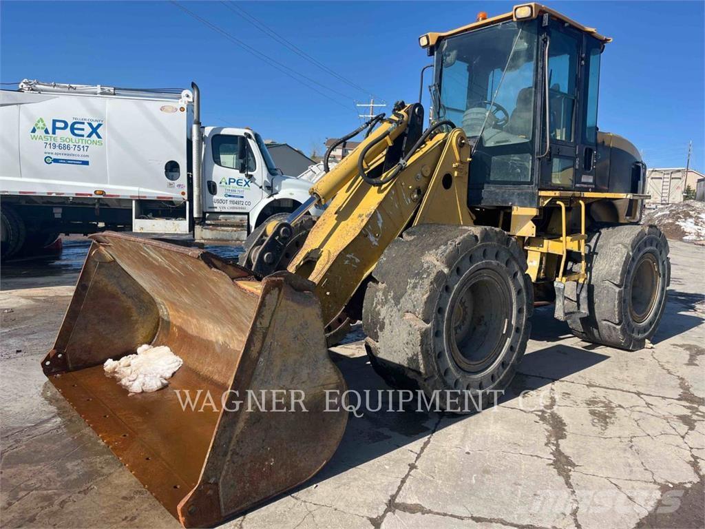 CAT 924G Kolesni nakladalci