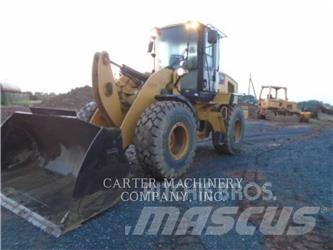 CAT 924K Kolesni nakladalci