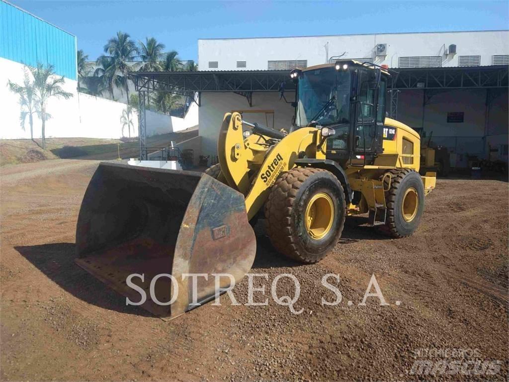 CAT 924K Kolesni nakladalci