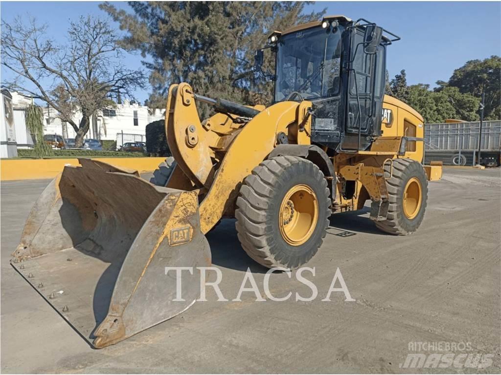 CAT 924K Kolesni nakladalci