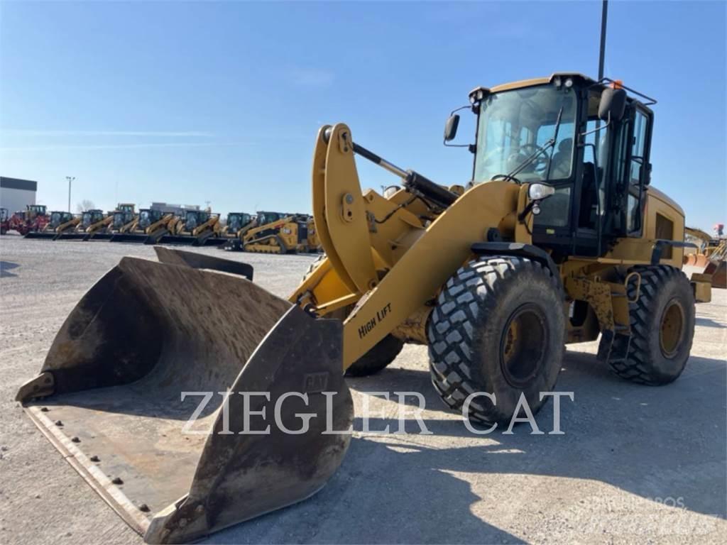 CAT 924K Kolesni nakladalci
