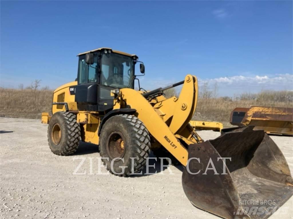 CAT 924K Kolesni nakladalci