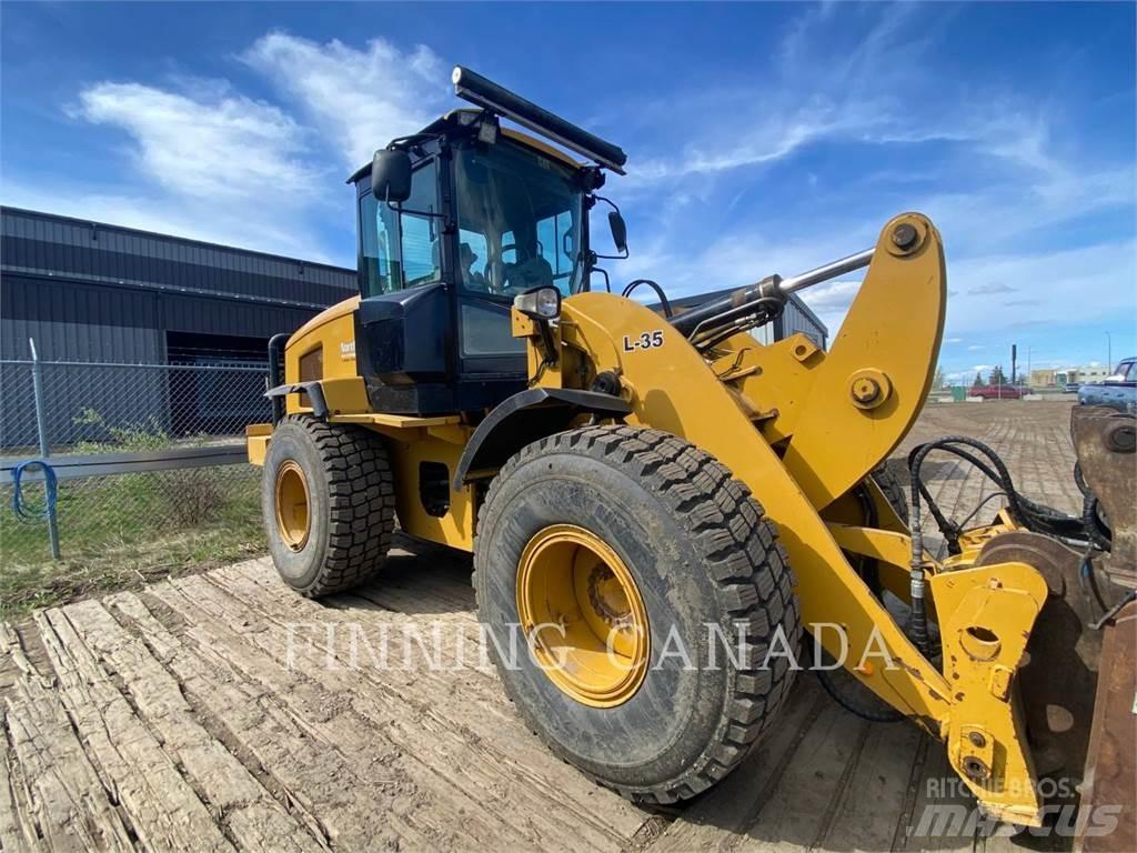 CAT 924K Kolesni nakladalci