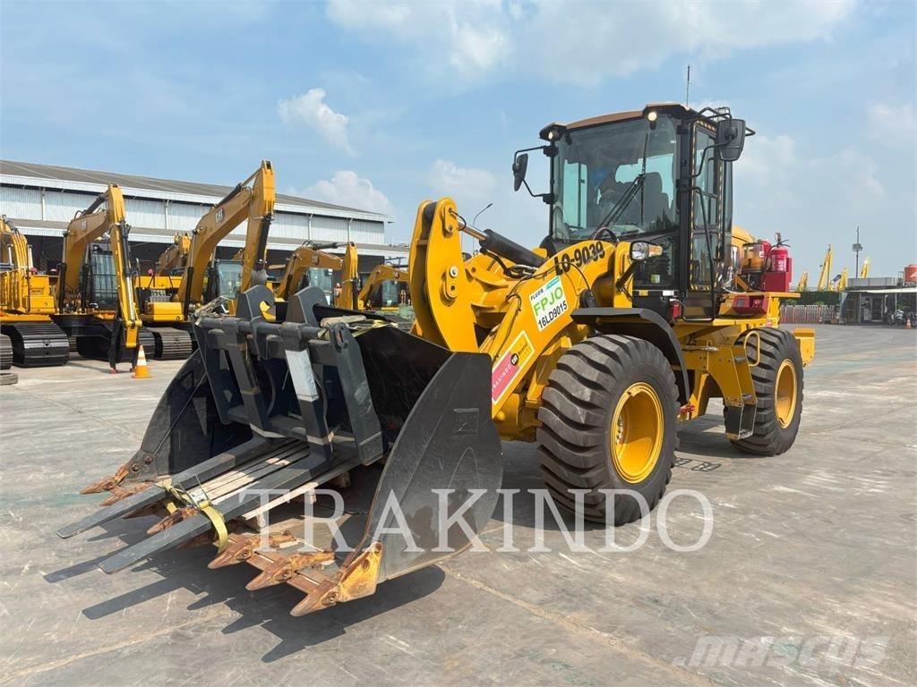 CAT 924K Kolesni nakladalci