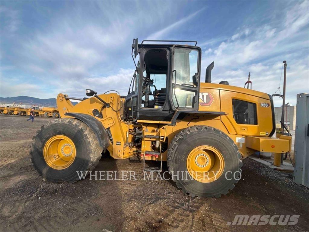 CAT 926 QC Kolesni nakladalci