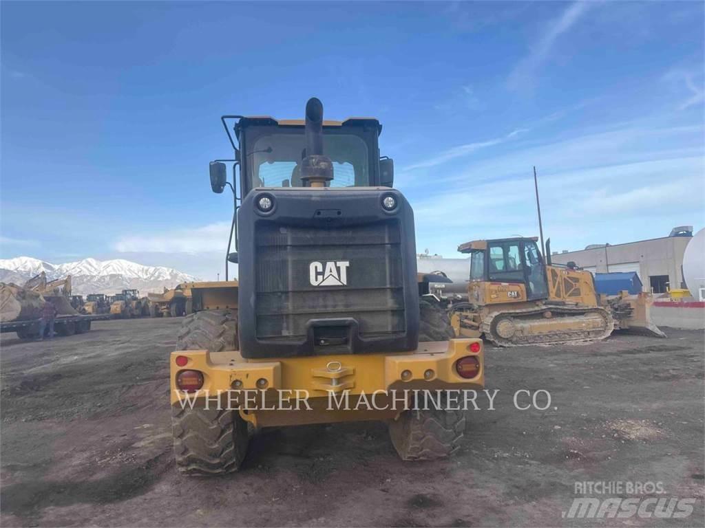 CAT 926 QC 3V Kolesni nakladalci