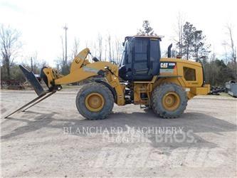 CAT 926M Kolesni nakladalci